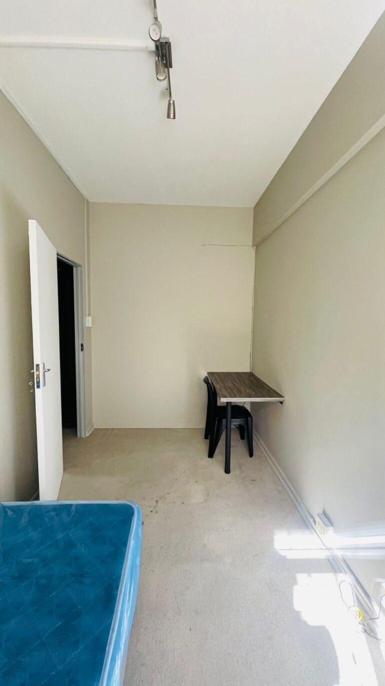 Student Accommodation 044/042