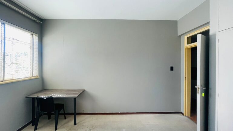 Student Accommodation 044/042