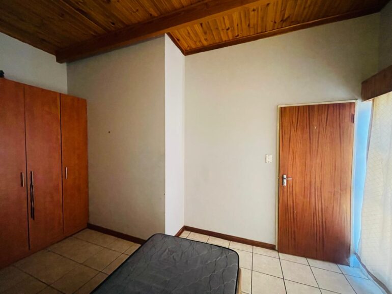 Student Accommodation 161