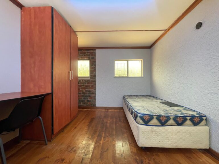 Student Accommodation 161