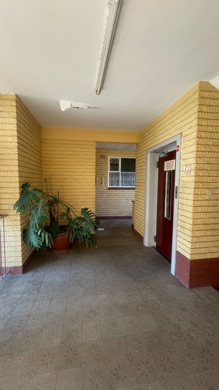 Student Accommodation 044/042