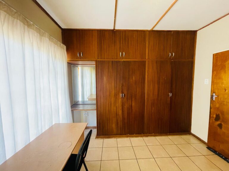 Student Accommodation 183