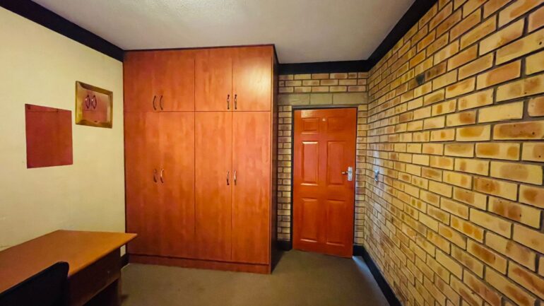Student Accommodation 171