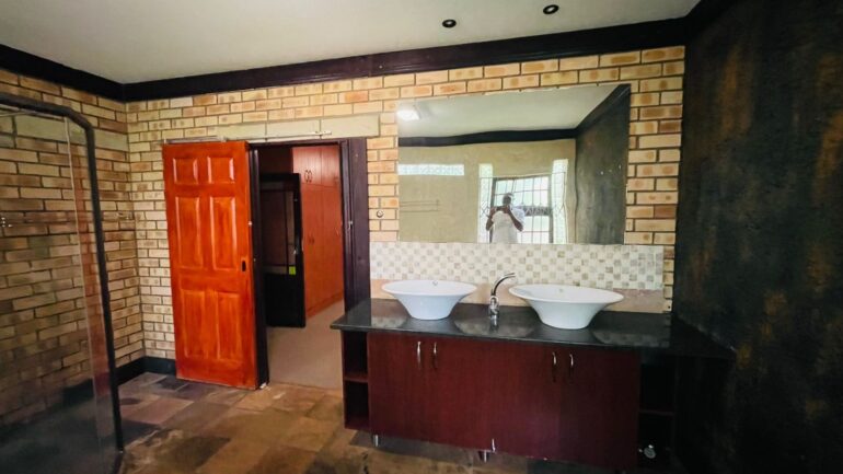 Student Accommodation 171