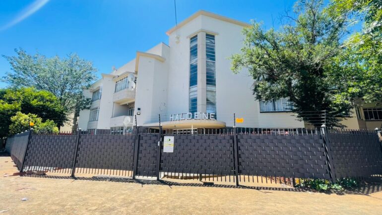 Student Accommodation- 035