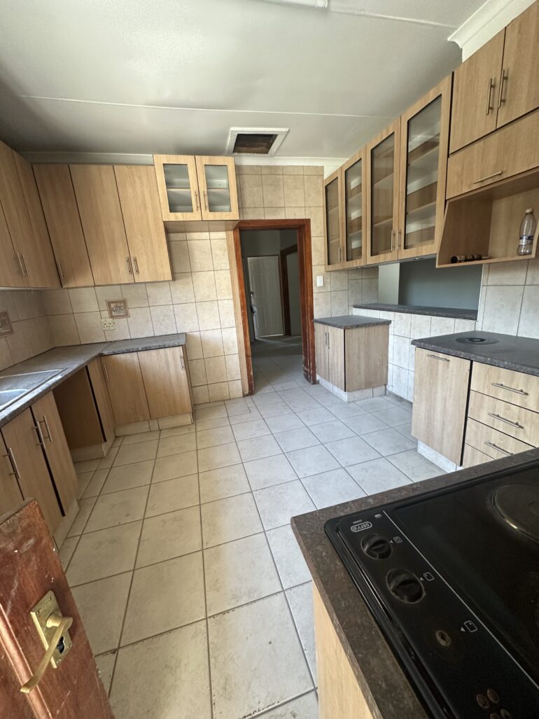 Student Accommodation- 011