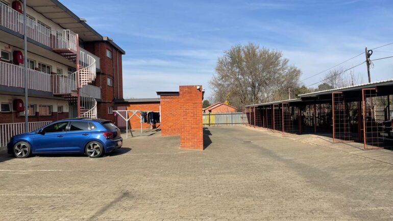Student Accommodation 132