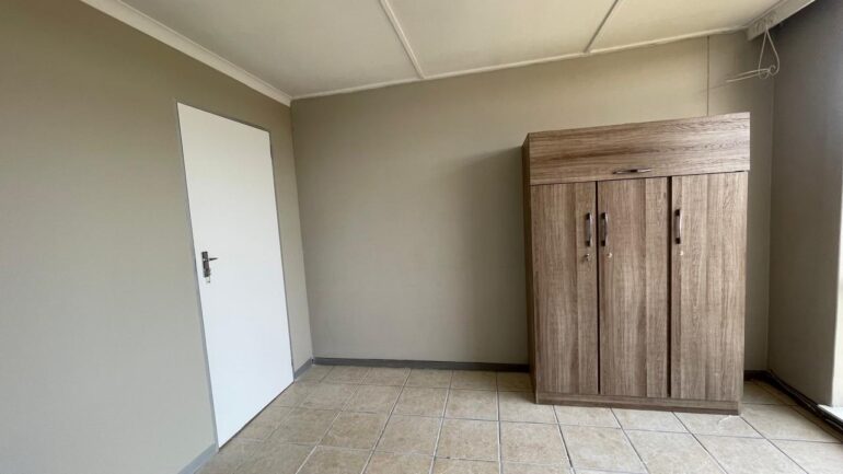 Student Accommodation 132