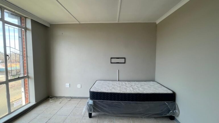 Student Accommodation 132